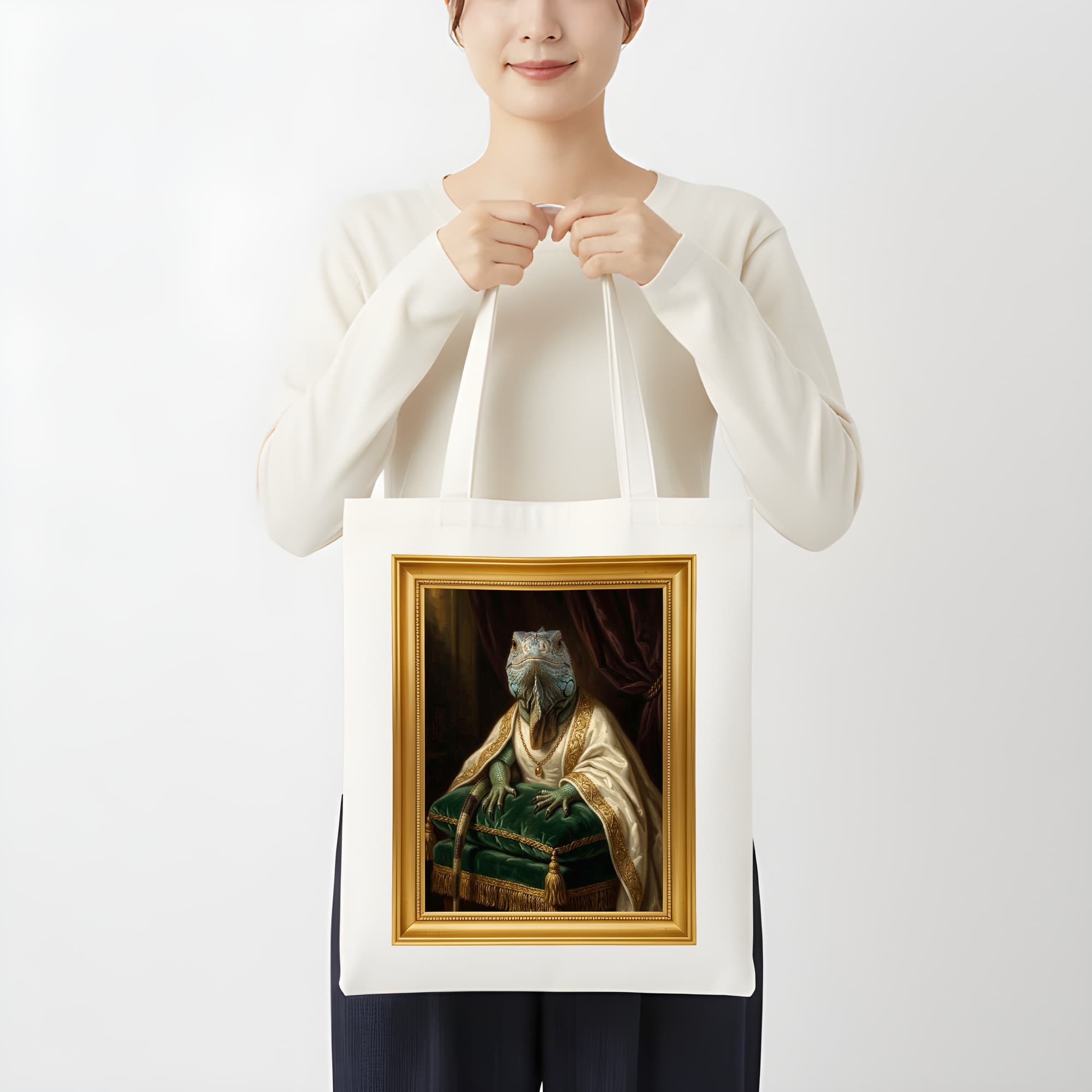 グリーンイグアナのルネサンス肖像画トートバッグ(カラープリント・額縁デザインあり) 3