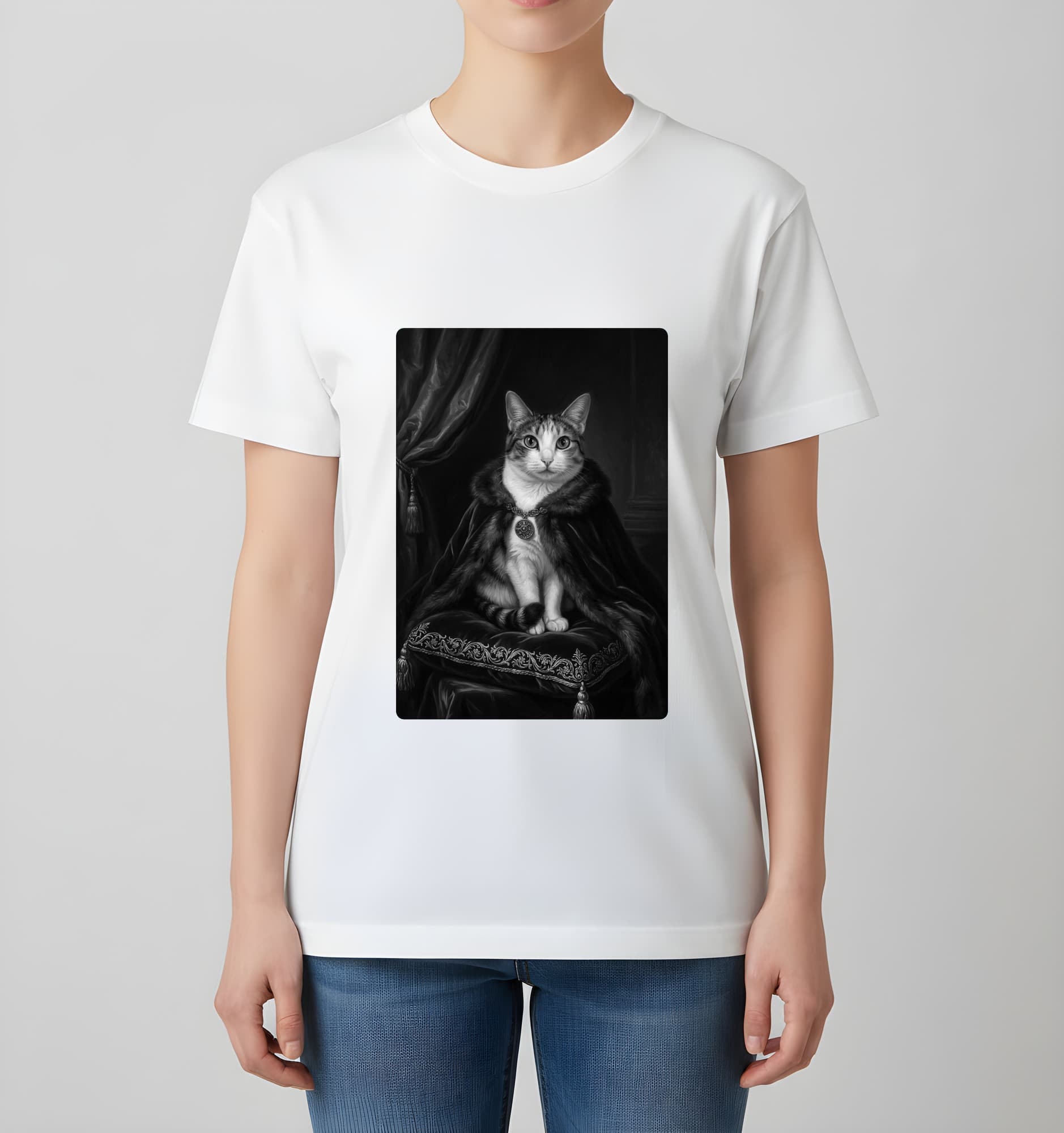 猫のルネサンス肖像画Tシャツ(ホワイト・モノクロプリント・額縁なし) 4