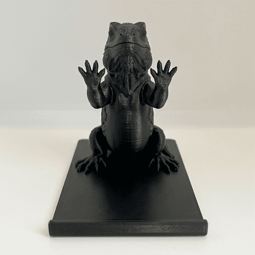 サバクイグアナのルネサンス肖像画スマホスタンド(シルクブラック) 3