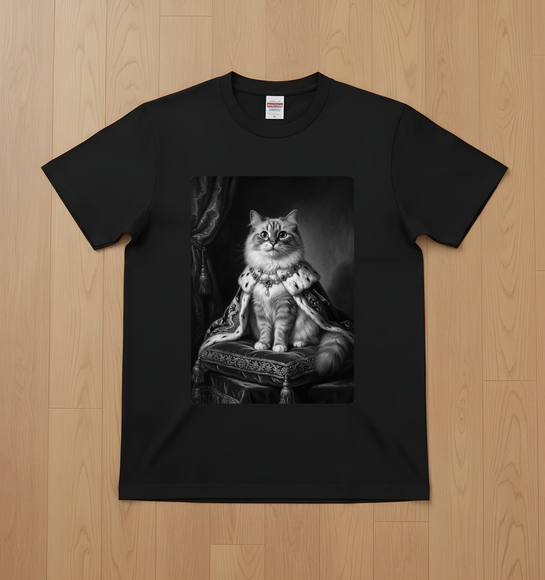 ラグドールのルネサンス肖像画Tシャツ(ブラック・モノクロプリント・額縁なし)