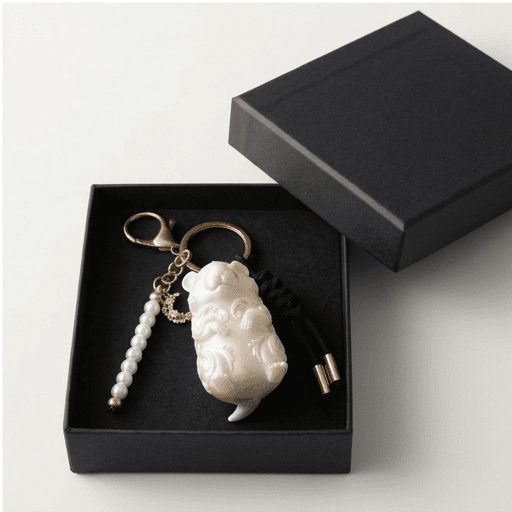 Golden hamster Renaissance Portrait Keychain (Pearl White) 4