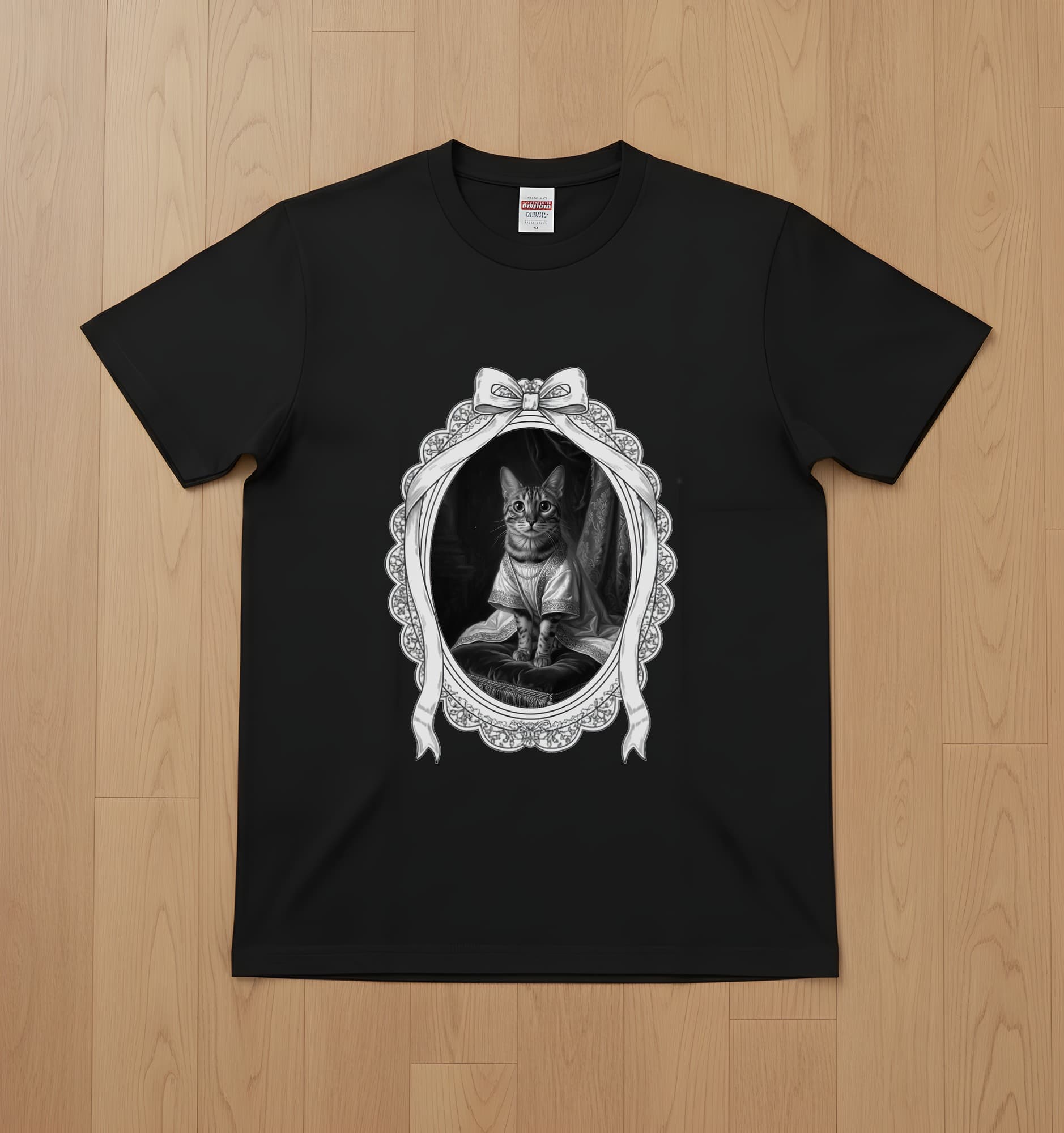 ベンガルのルネサンス肖像画Tシャツ(ブラック・モノクロプリント・額縁デザインあり)