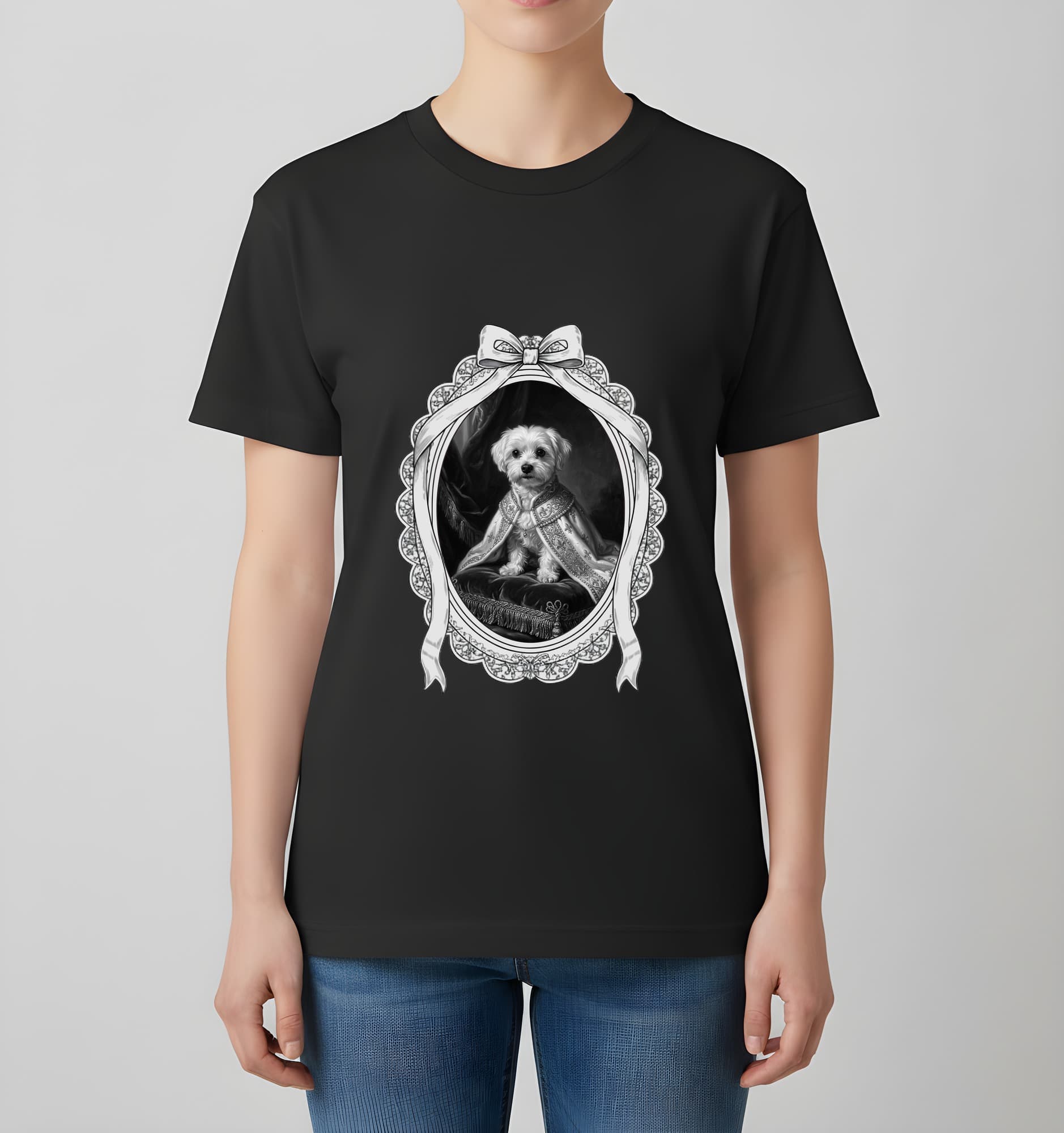 マルチーズのルネサンス肖像画Tシャツ(ブラック・モノクロプリント・額縁デザインあり) 4
