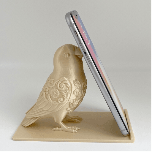 コザクラインコのルネサンス肖像画スマホスタンド(シルクゴールド)