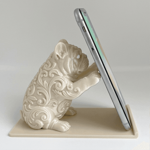 チンチラのルネサンス肖像画スマホスタンド(シルクホワイト)