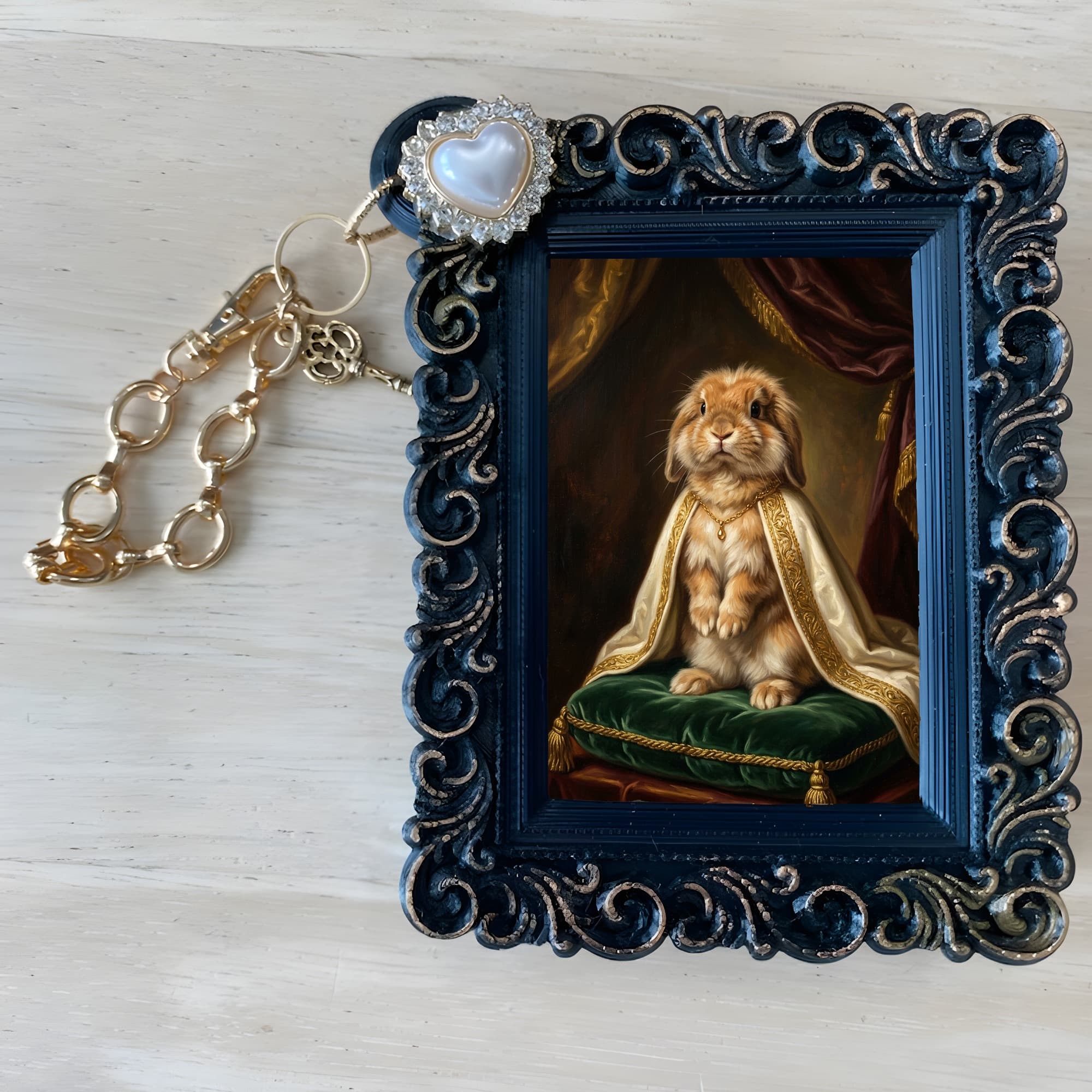 Lionhead Renaissance Portrait Bag Charm (Black) 4