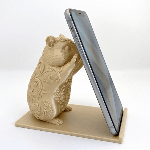 ジャンガリアンハムスターのルネサンス肖像画スマホスタンド(シルクゴールド)