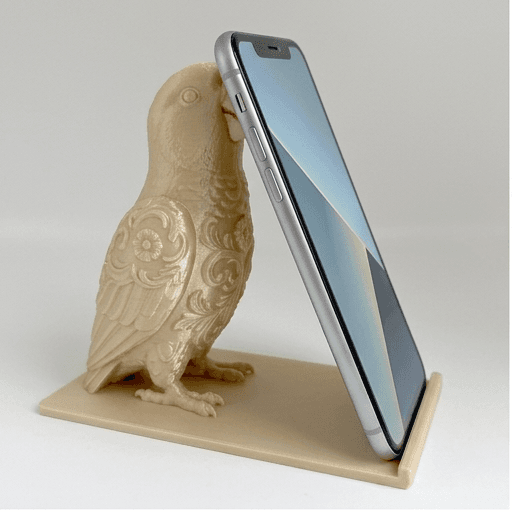 オオハナインコのルネサンス肖像画スマホスタンド(シルクゴールド)