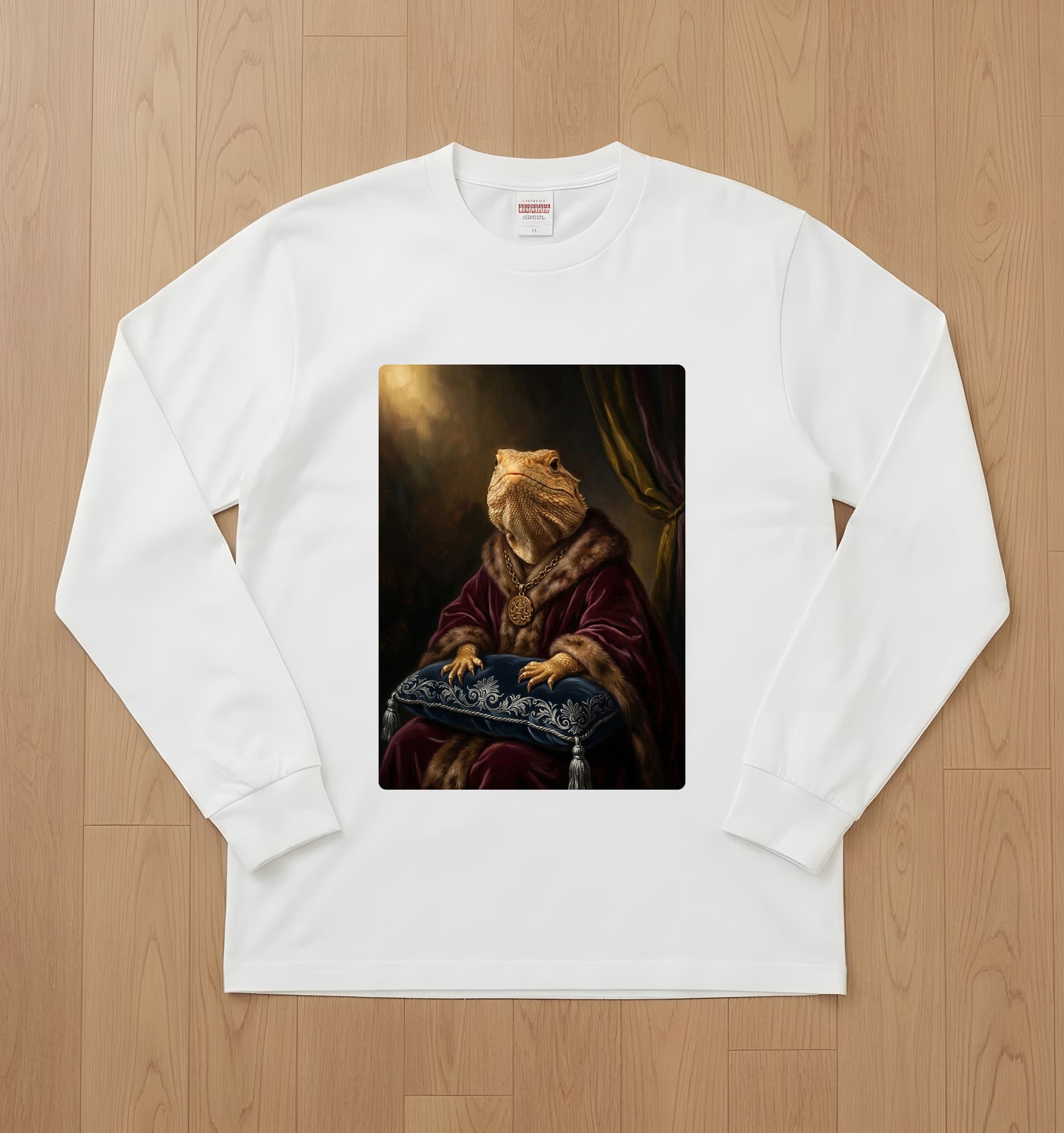 サバクイグアナのルネサンス肖像画長袖Tシャツ(ホワイト)