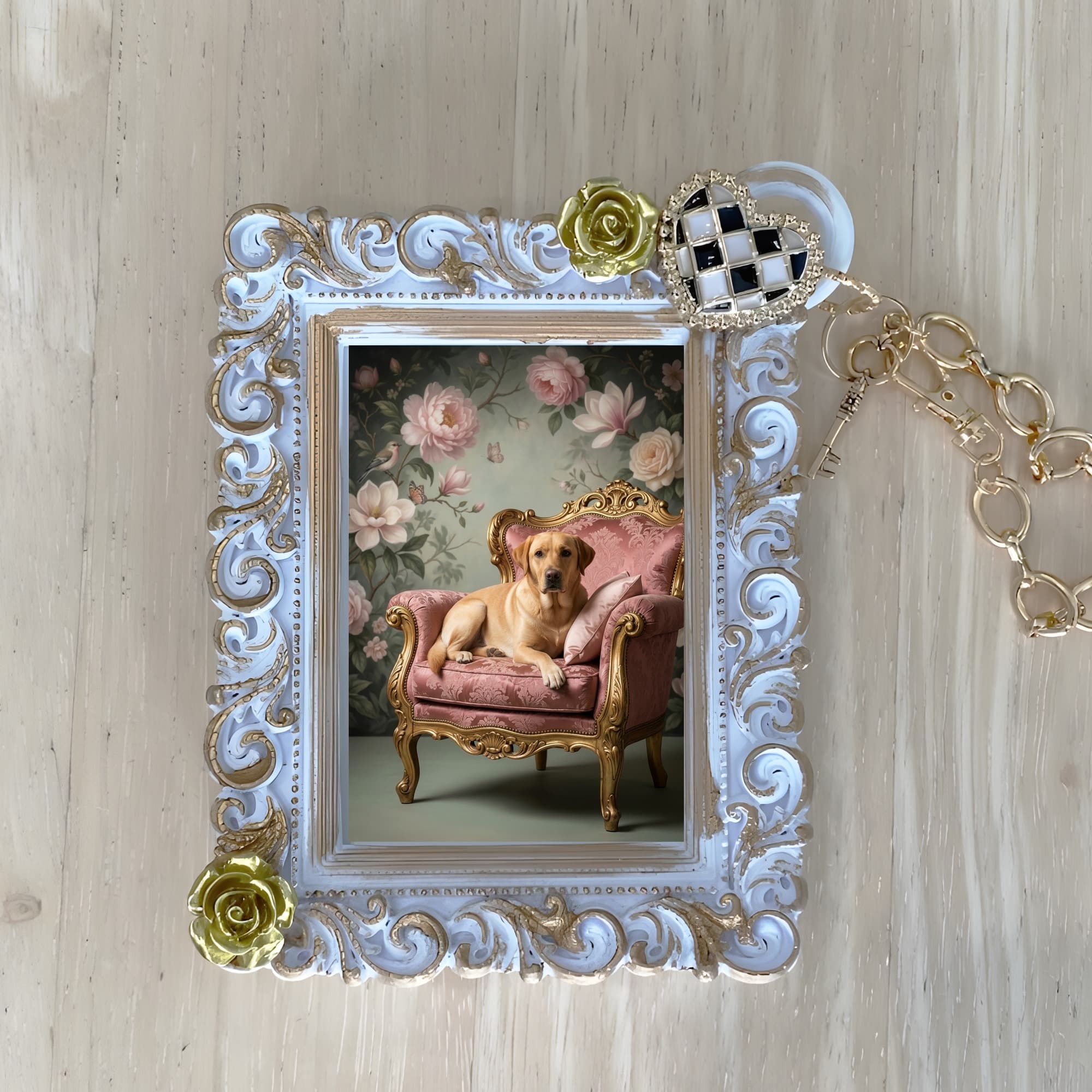 Labrador retriever Shabby Pink Oil-Painting Rococo Bag Charm (White)