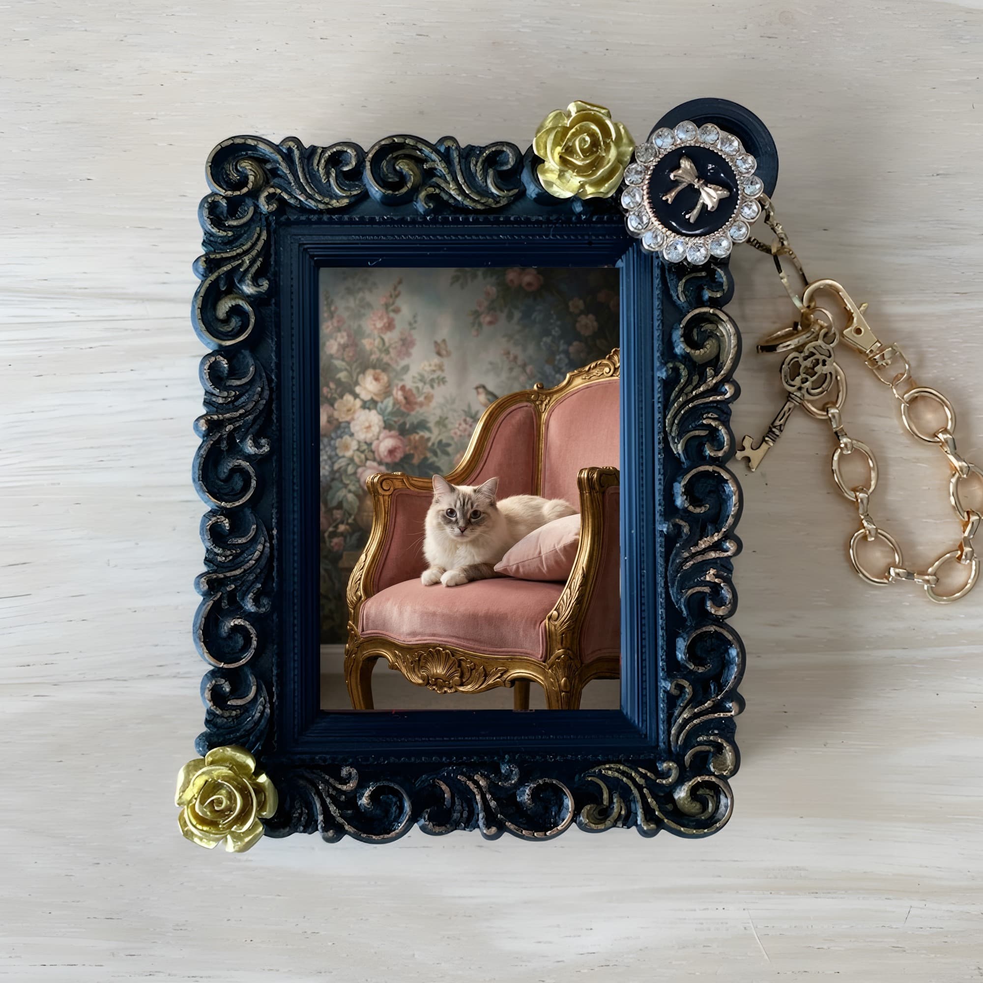 Ragdoll Shabby Pink Oil-Painting Rococo Bag Charm (Black)