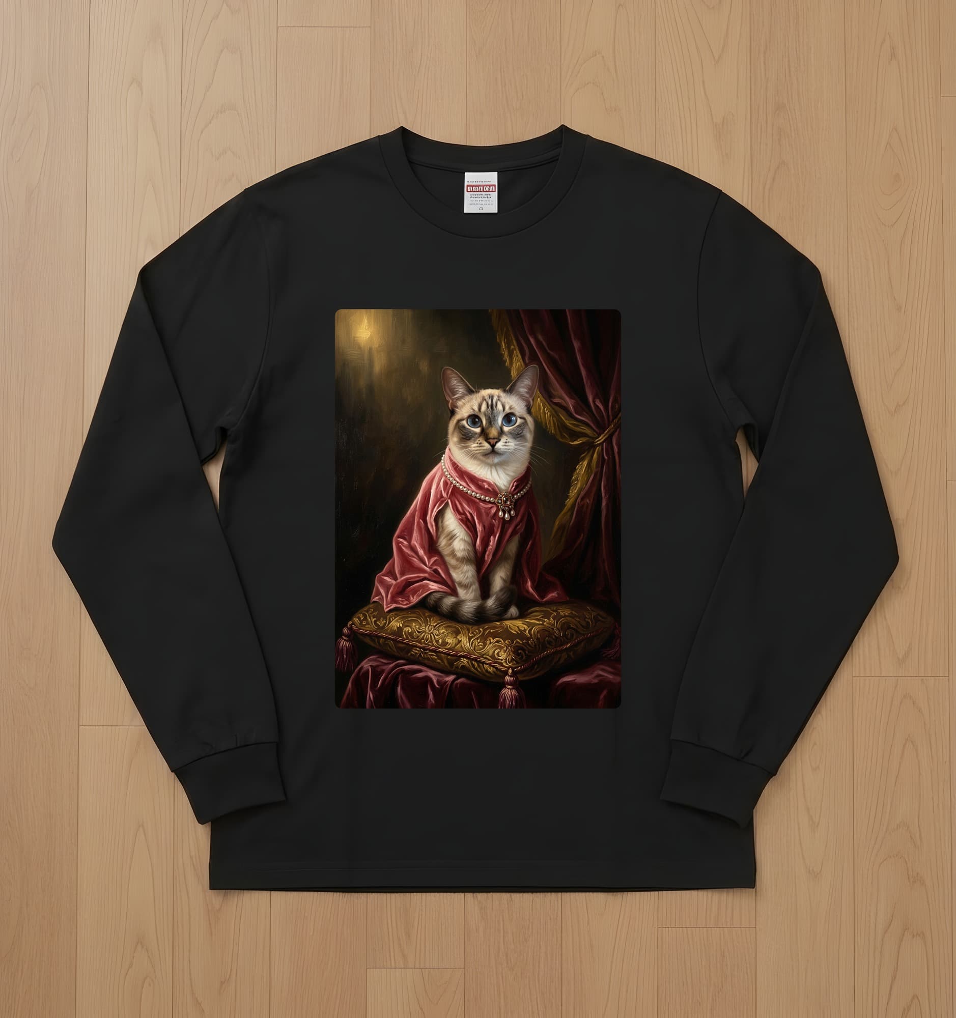 シャム猫のルネサンス肖像画長袖Tシャツ(ブラック)