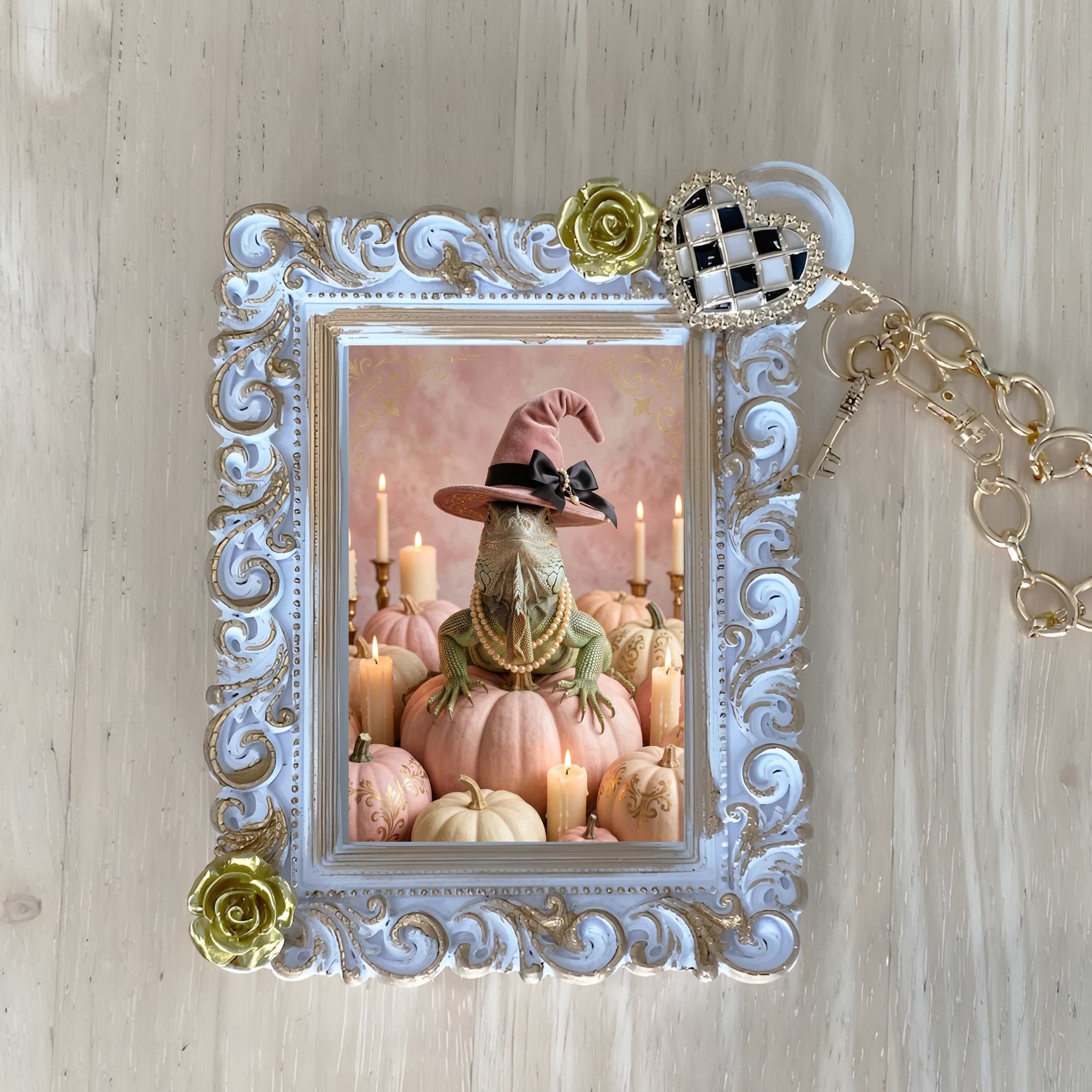 Green Iguana Pumpkin & Candlelight Oil-Painting Halloween Bag Charm (White)