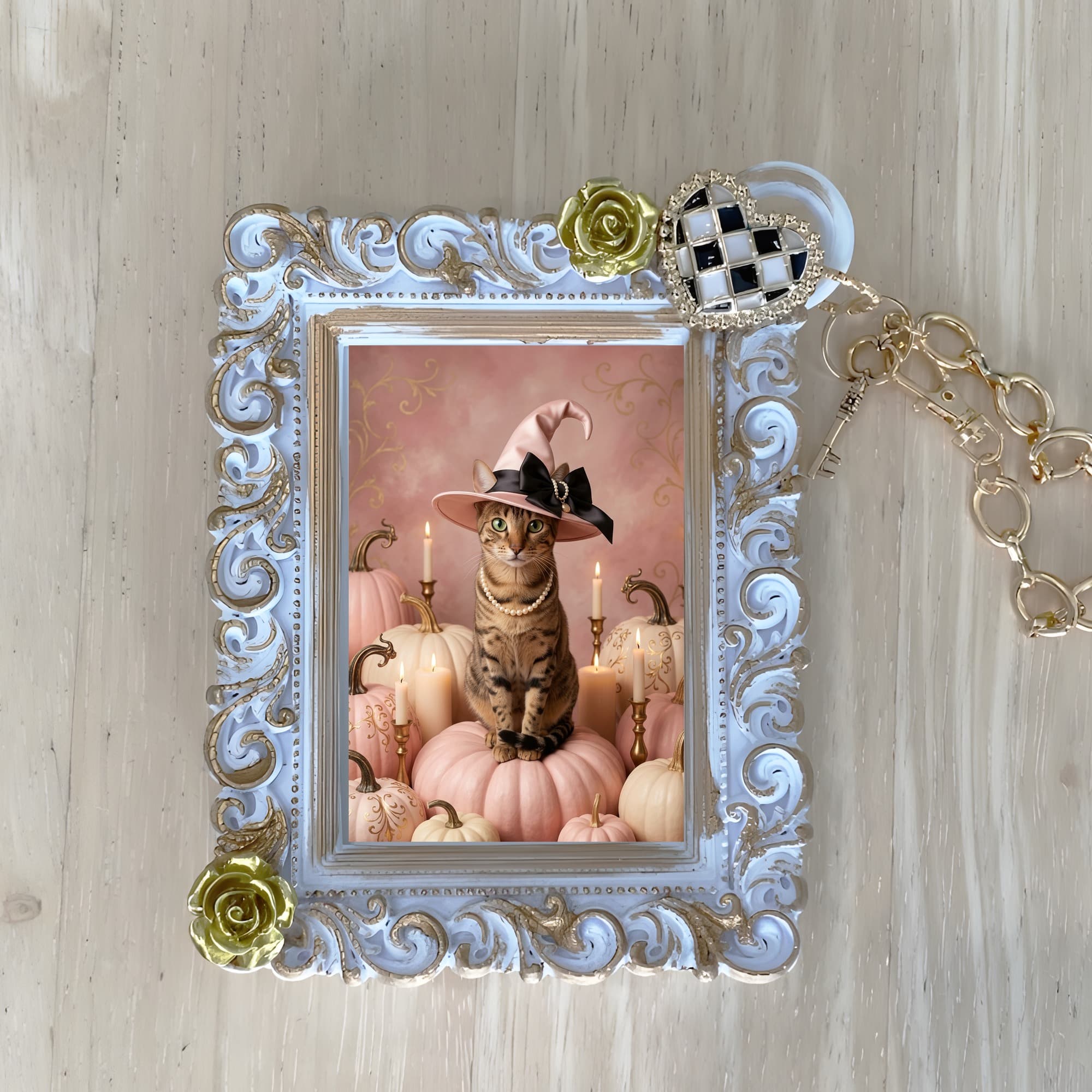 Egyptian Mau Pumpkin & Candlelight Oil-Painting Halloween Bag Charm (White)