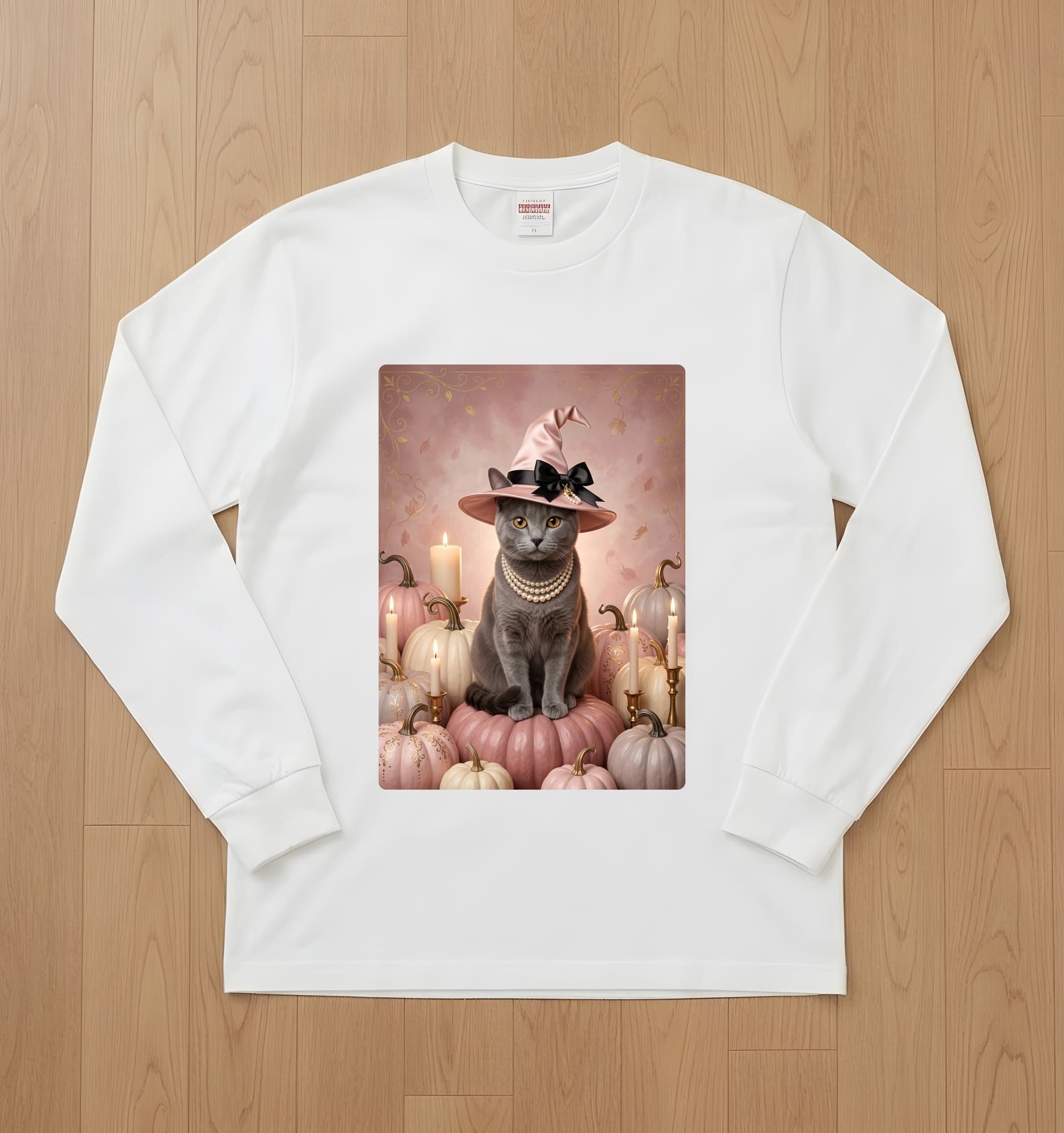 シャルトリューのかぼちゃとキャンドルの油絵風アートハロウィン長袖Tシャツ(ホワイト)