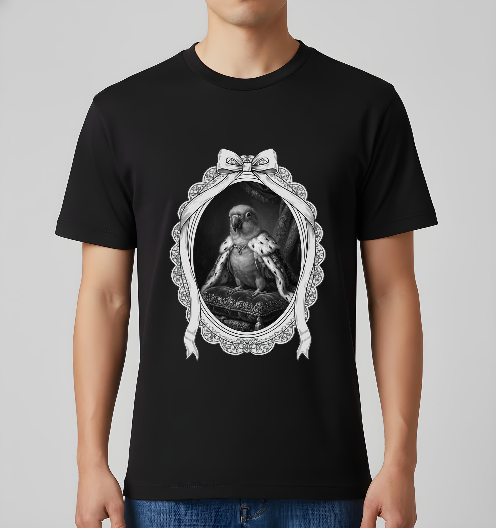 コガネメキシコインコのルネサンス肖像画Tシャツ(ブラック・モノクロプリント・額縁デザインあり) 2