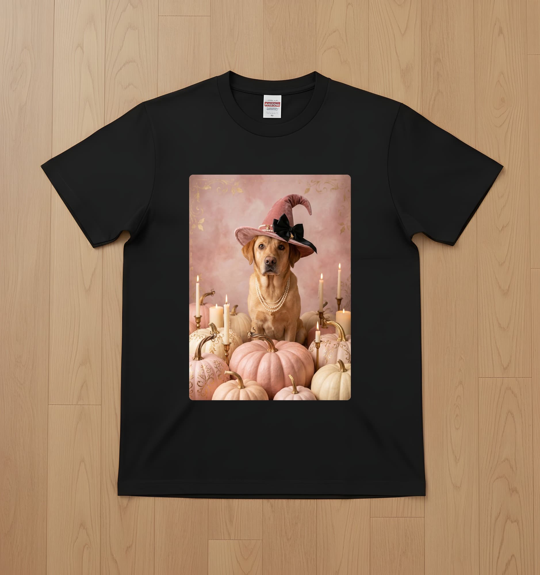 ラブラドールレトリバーのかぼちゃとキャンドルの油絵風アートハロウィンTシャツ(ブラック)