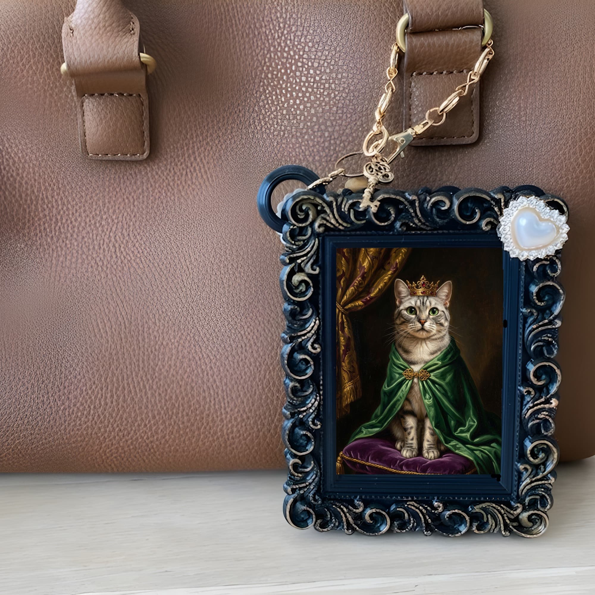 American Shorthair Renaissance Portrait Bag Charm (Black) 6