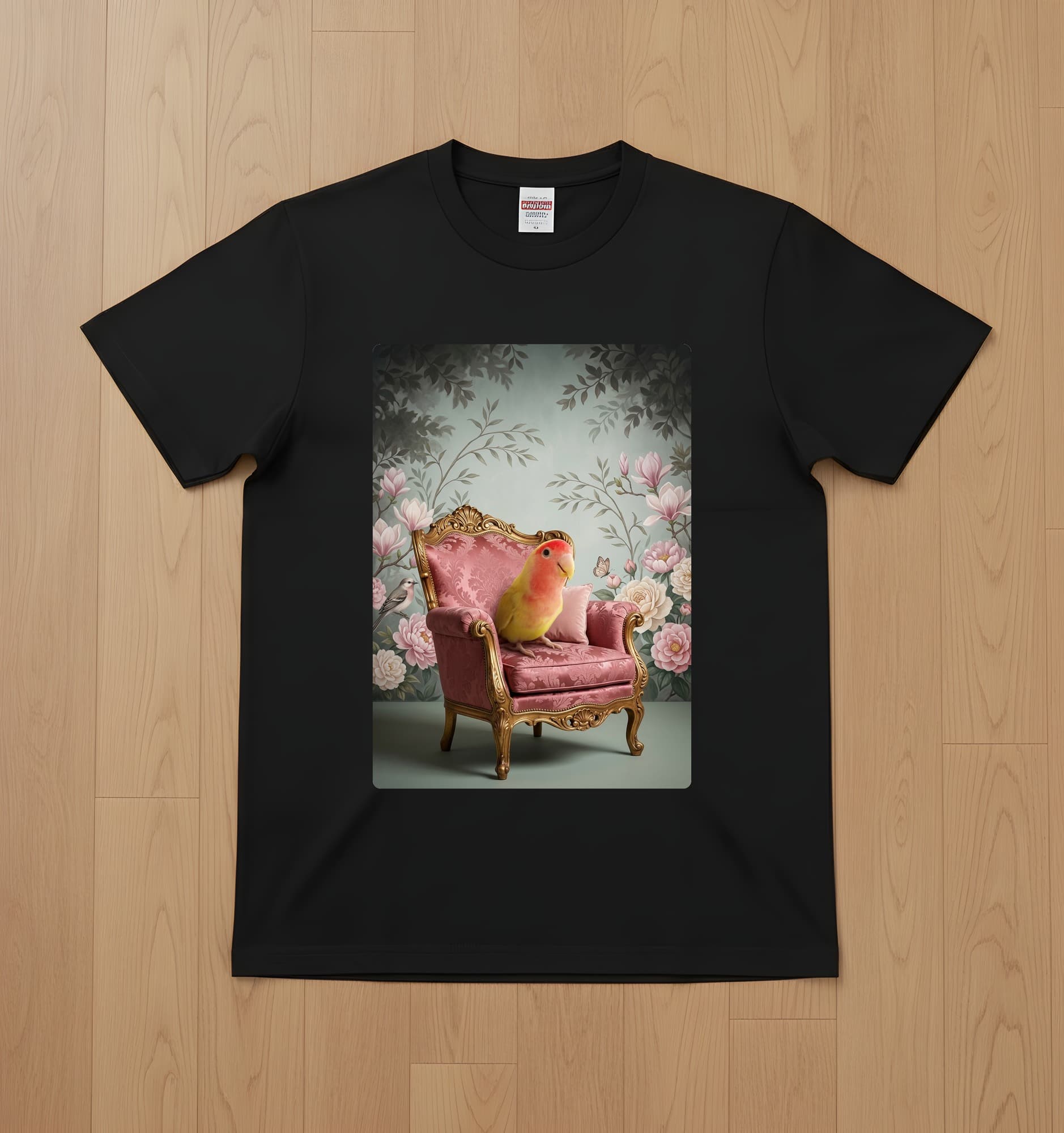 Peach-faced Lovebird Shabby Pink Oil-Painting Rococo T-Shirt (Black)