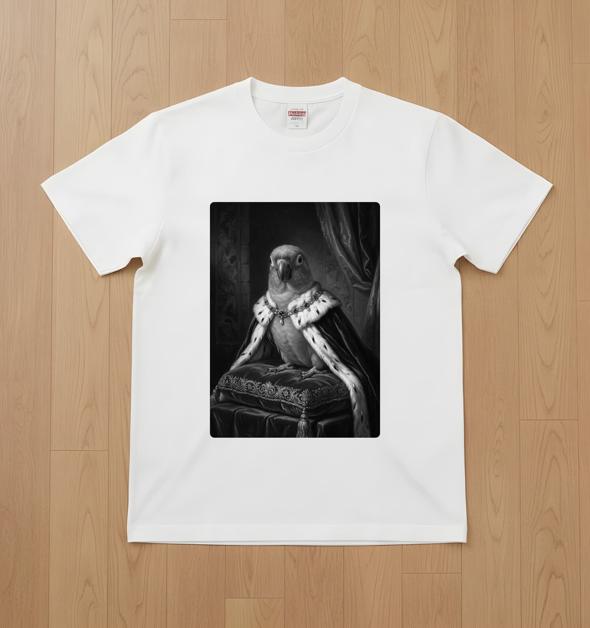 ナナイロメキシコインコのルネサンス肖像画Tシャツ(ホワイト・モノクロプリント・額縁なし)
