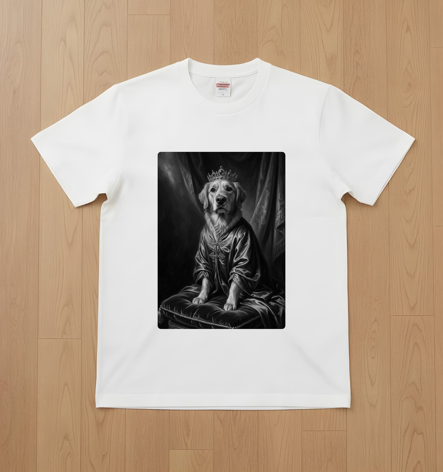 ゴールデンレトリバーのルネサンス肖像画Tシャツ(ホワイト・モノクロプリント・額縁なし)