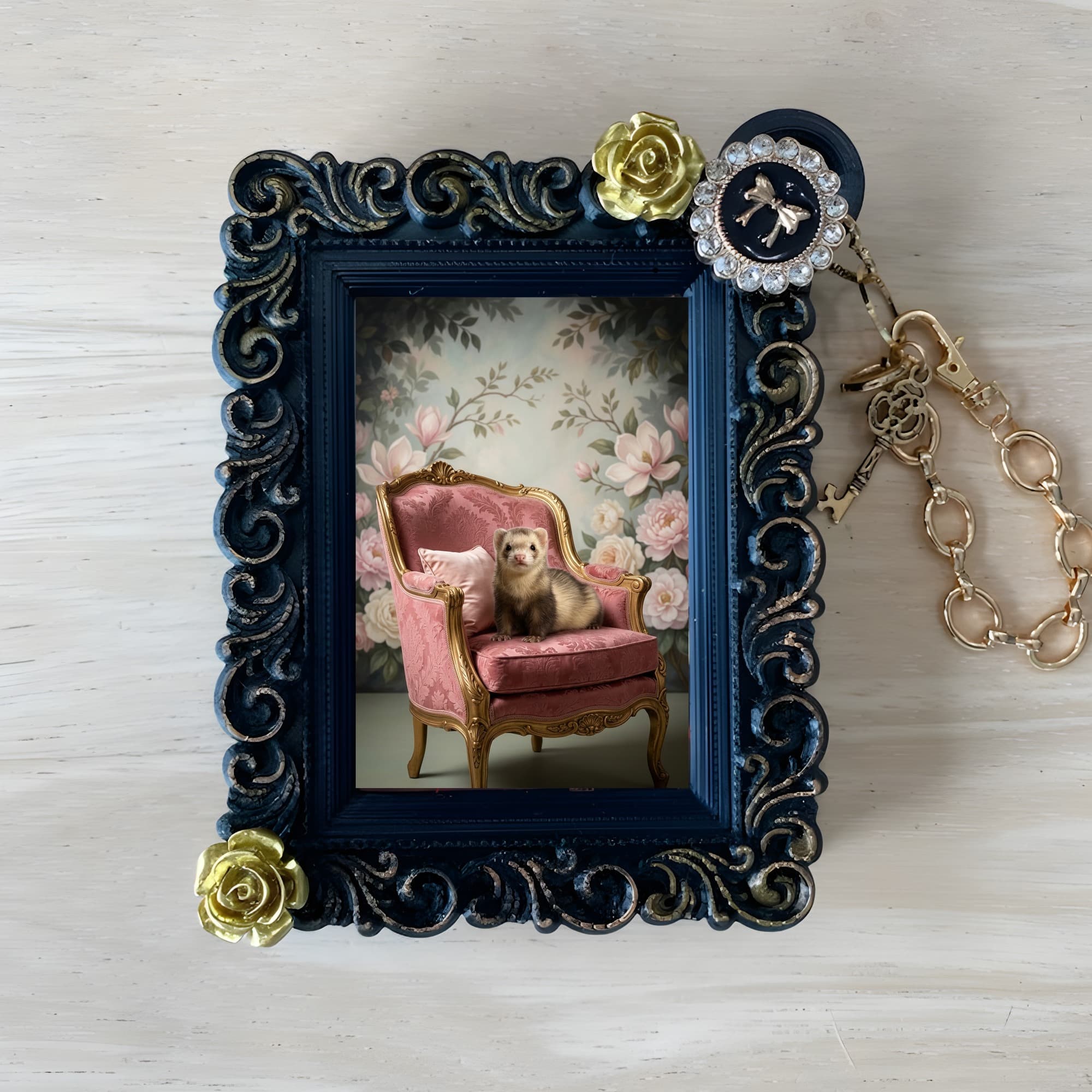 Ferret Shabby Pink Oil-Painting Rococo Bag Charm (Black)