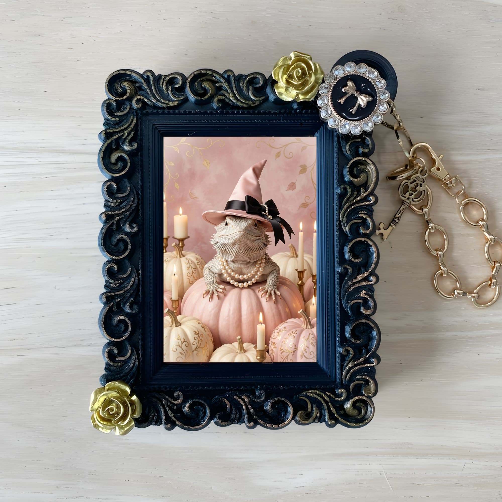 Desert Iguana Pumpkin & Candlelight Oil-Painting Halloween Bag Charm (Black)
