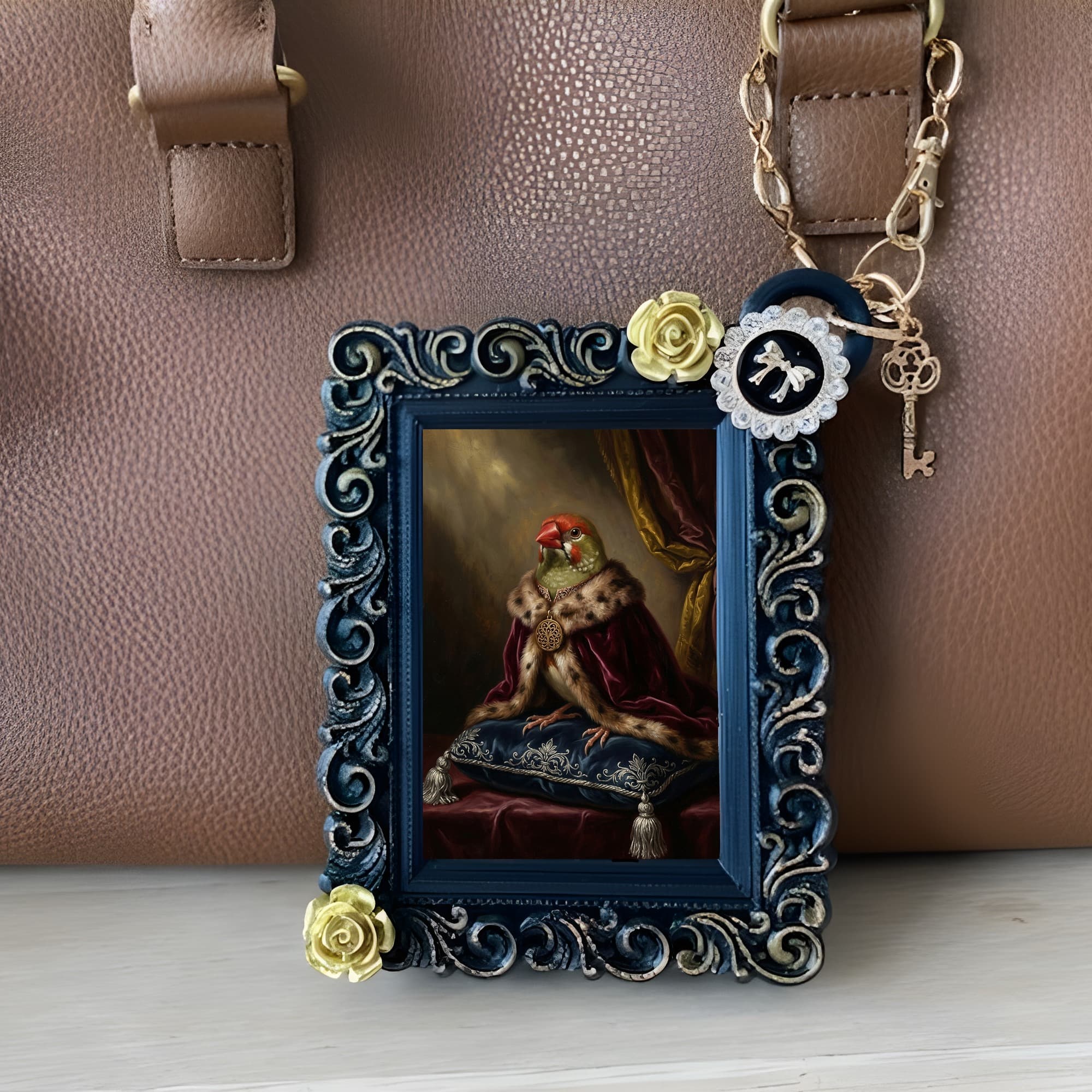 Star finch Renaissance Portrait Bag Charm (Black) 3