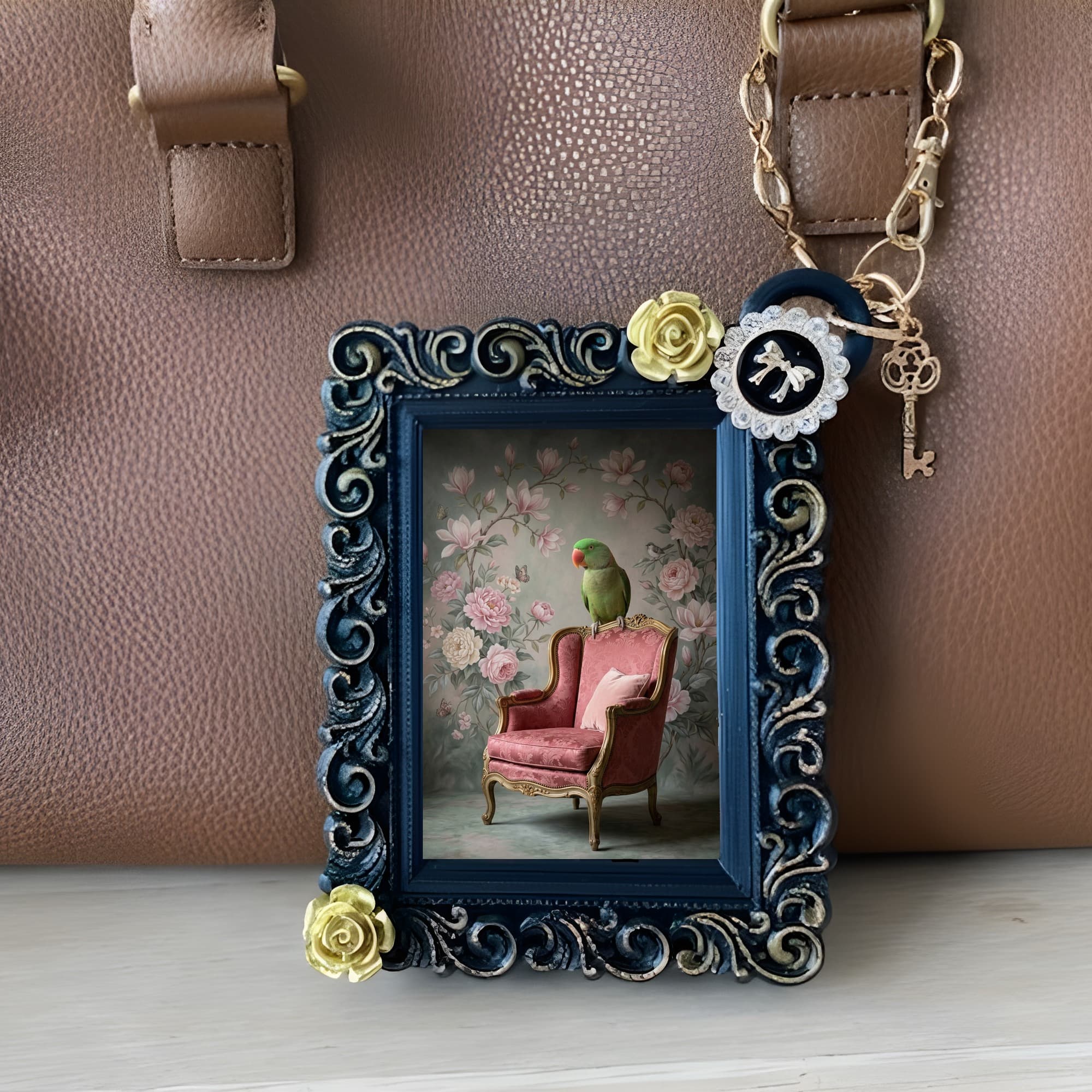 Eclectus Parrot Shabby Pink Oil-Painting Rococo Bag Charm (Black) 3