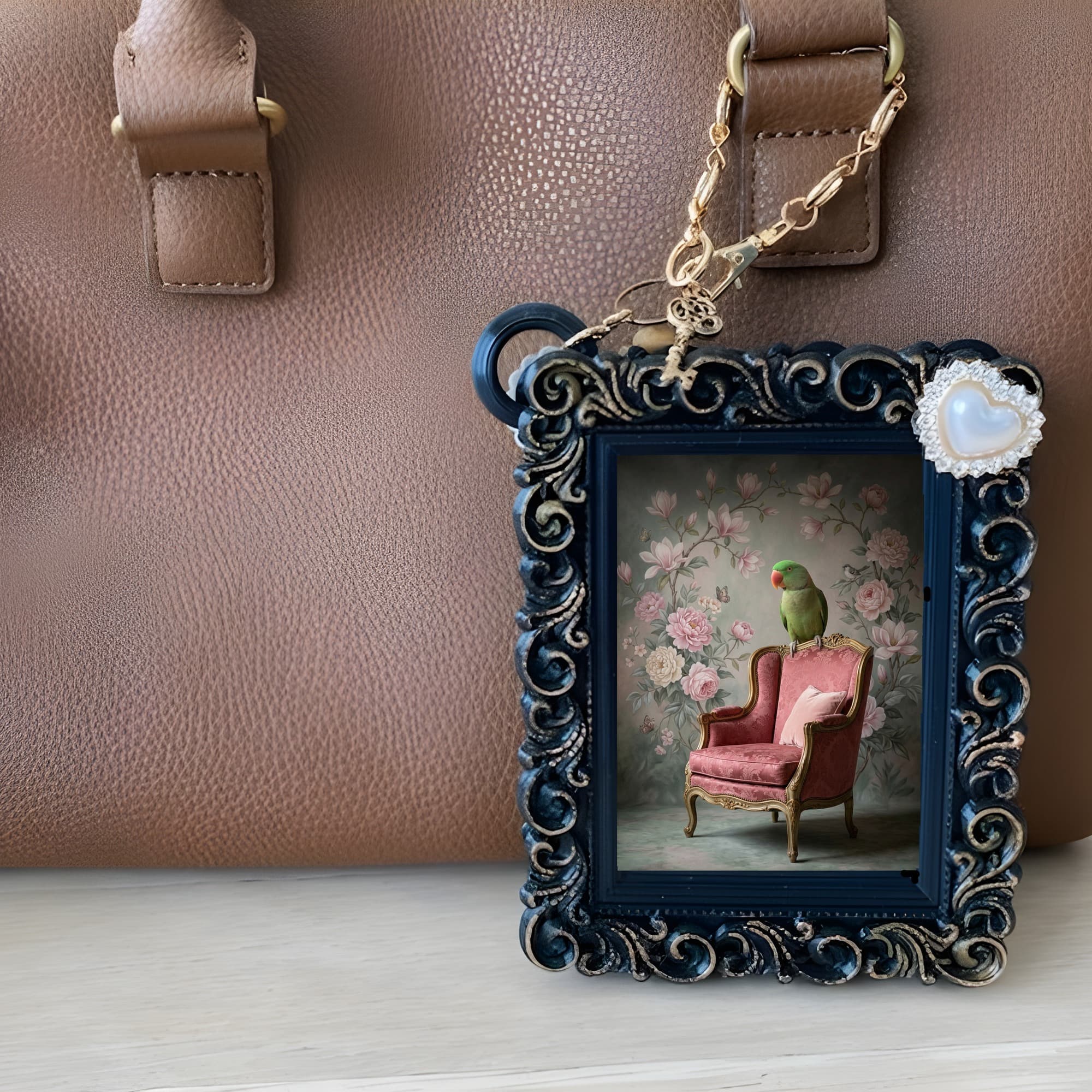 Eclectus Parrot Shabby Pink Oil-Painting Rococo Bag Charm (Black) 6
