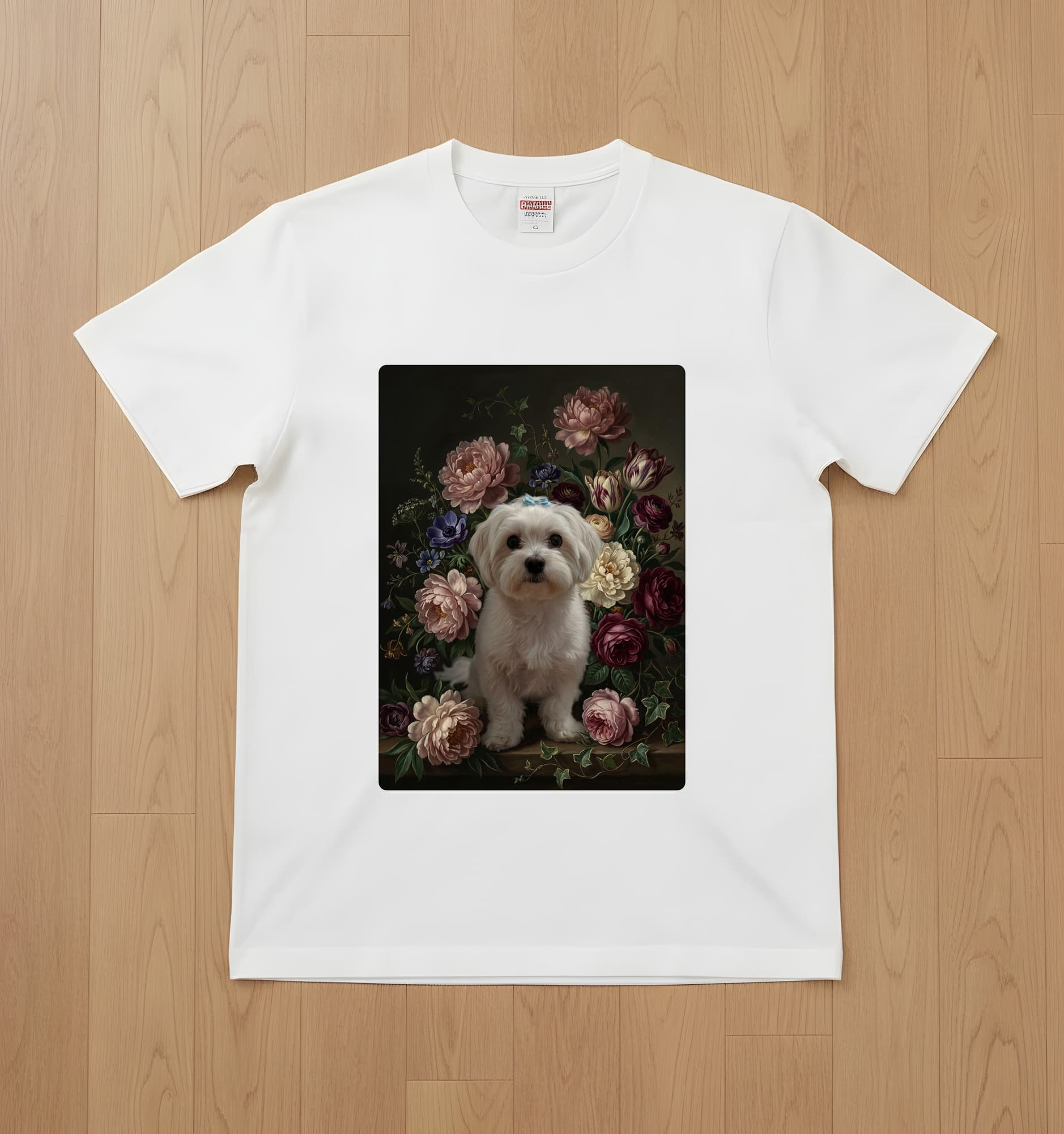 マルチーズの花の油絵風アート花柄Tシャツ(ホワイト)