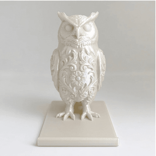 ベンガルワシミミズクのルネサンス肖像画スマホスタンド(シルクホワイト) 3