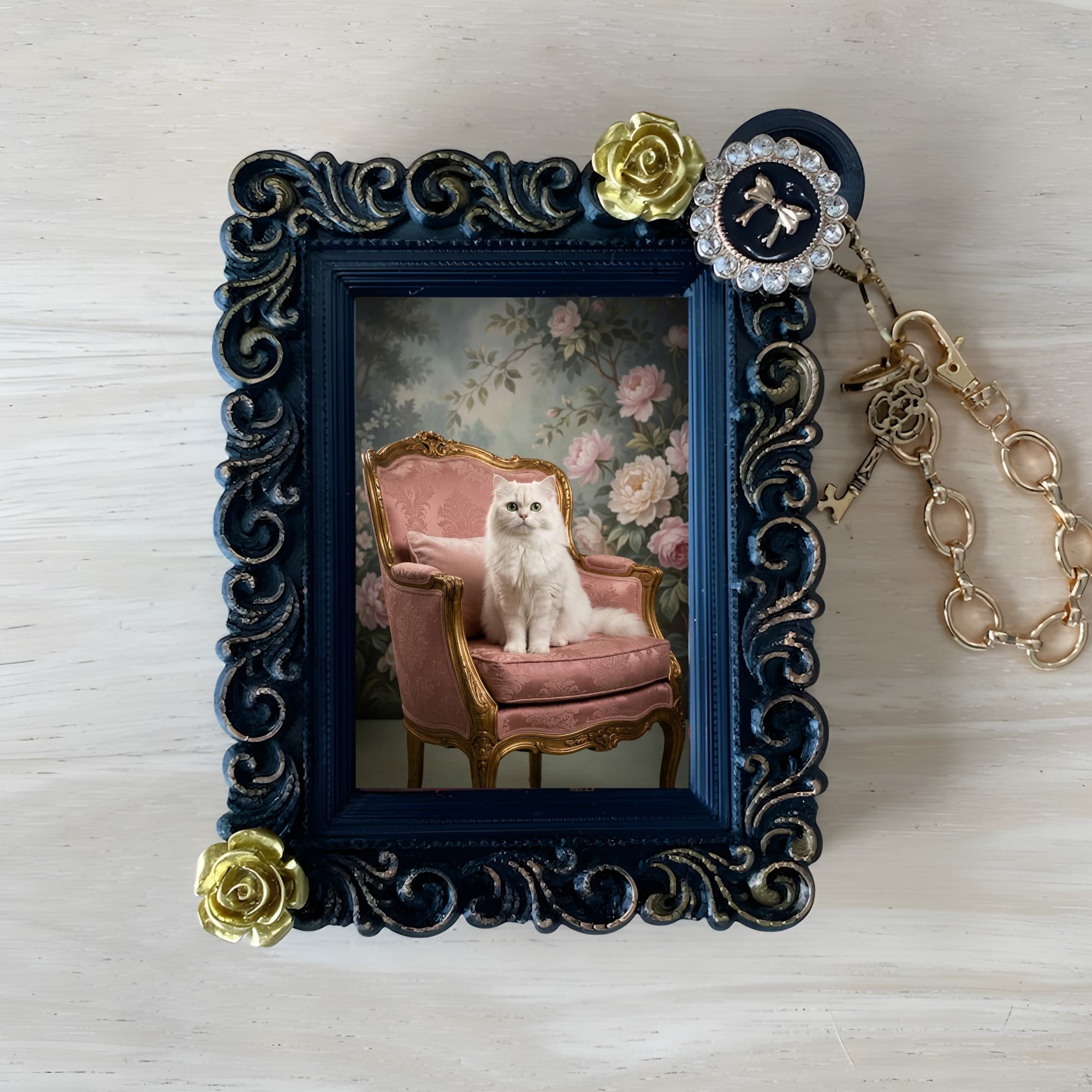 Chinchilla Persian Shabby Pink Oil-Painting Rococo Bag Charm (Black)