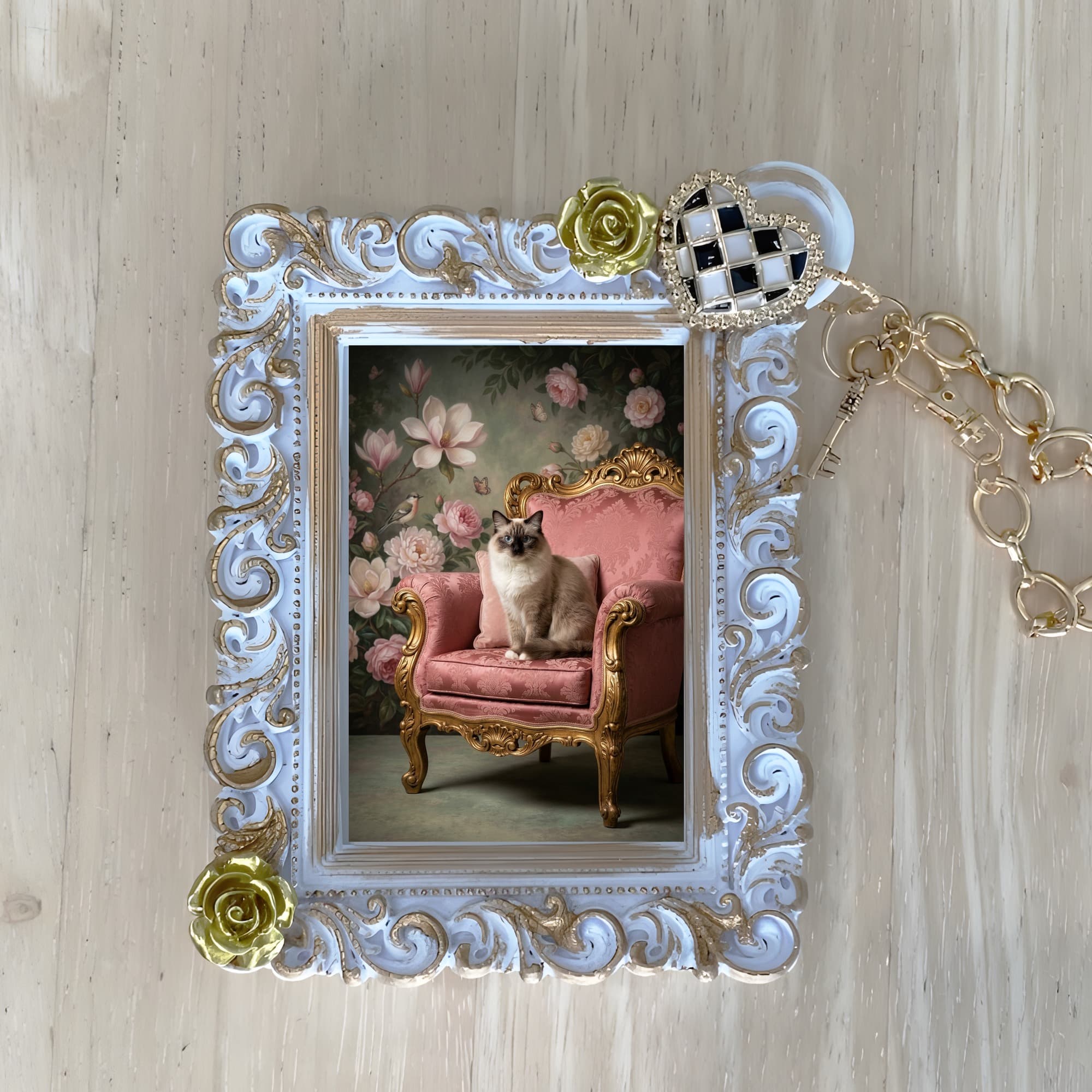 Birman Shabby Pink Oil-Painting Rococo Bag Charm (White)