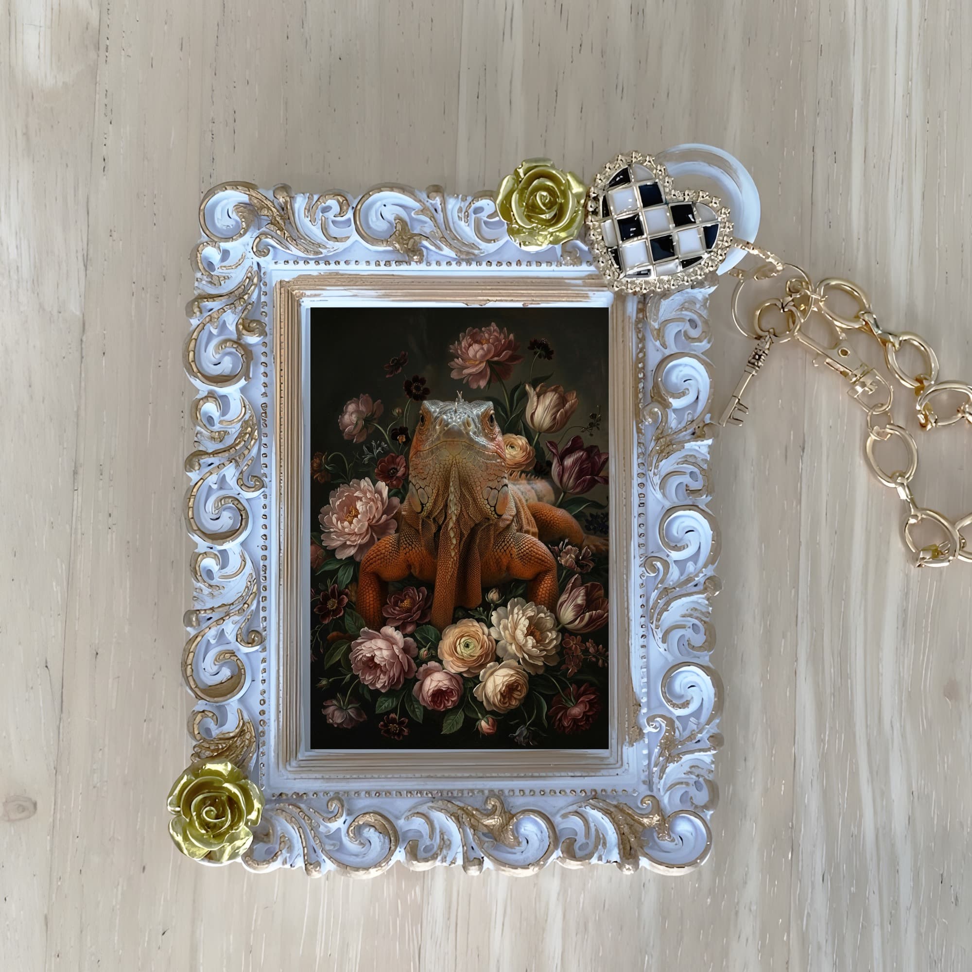 レッドイグアナの花の油絵風アート花柄バッグチャーム(ホワイト)