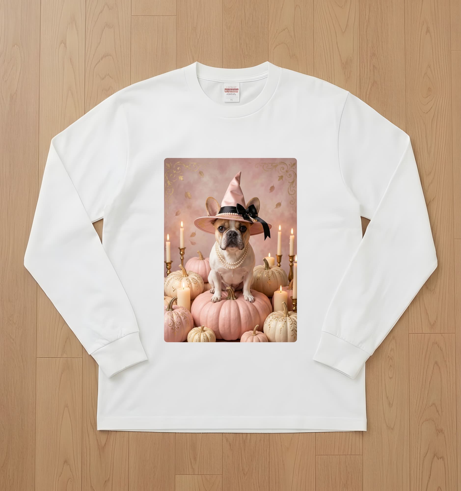 フレンチブルドッグのかぼちゃとキャンドルの油絵風アートハロウィン長袖Tシャツ(ホワイト)