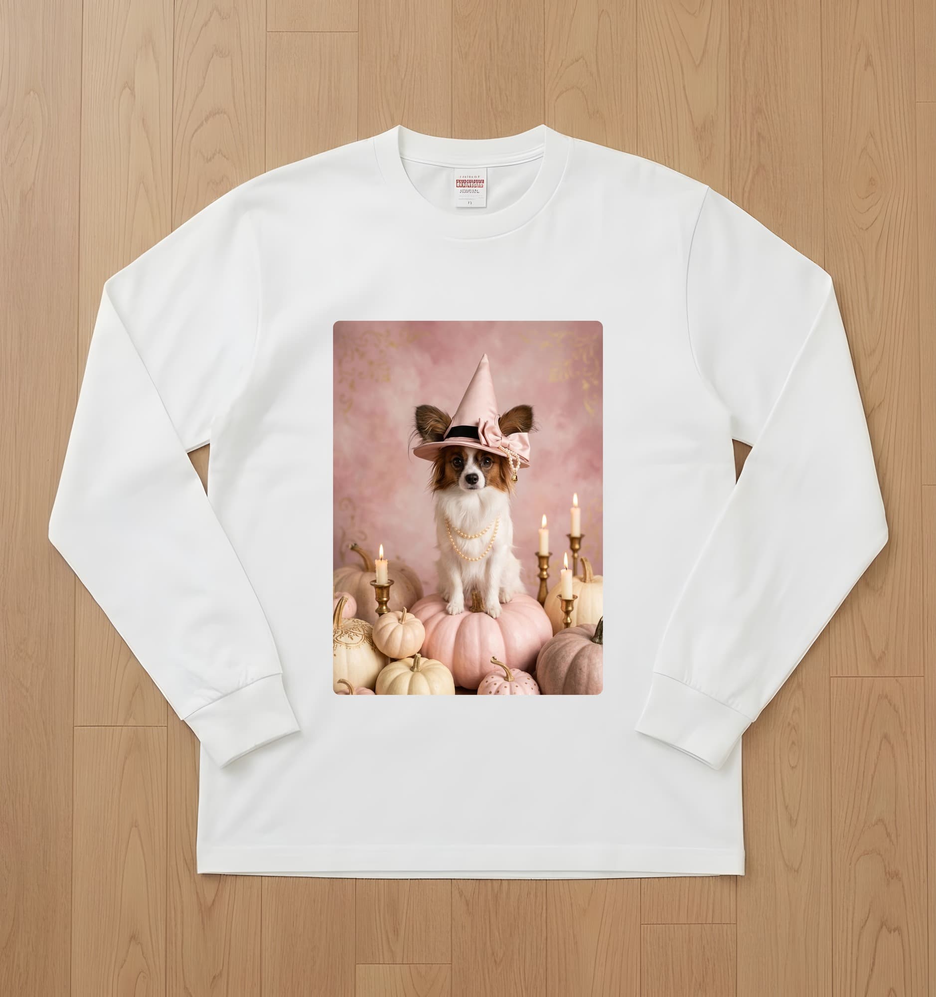 パピヨンのかぼちゃとキャンドルの油絵風アートハロウィン長袖Tシャツ(ホワイト)