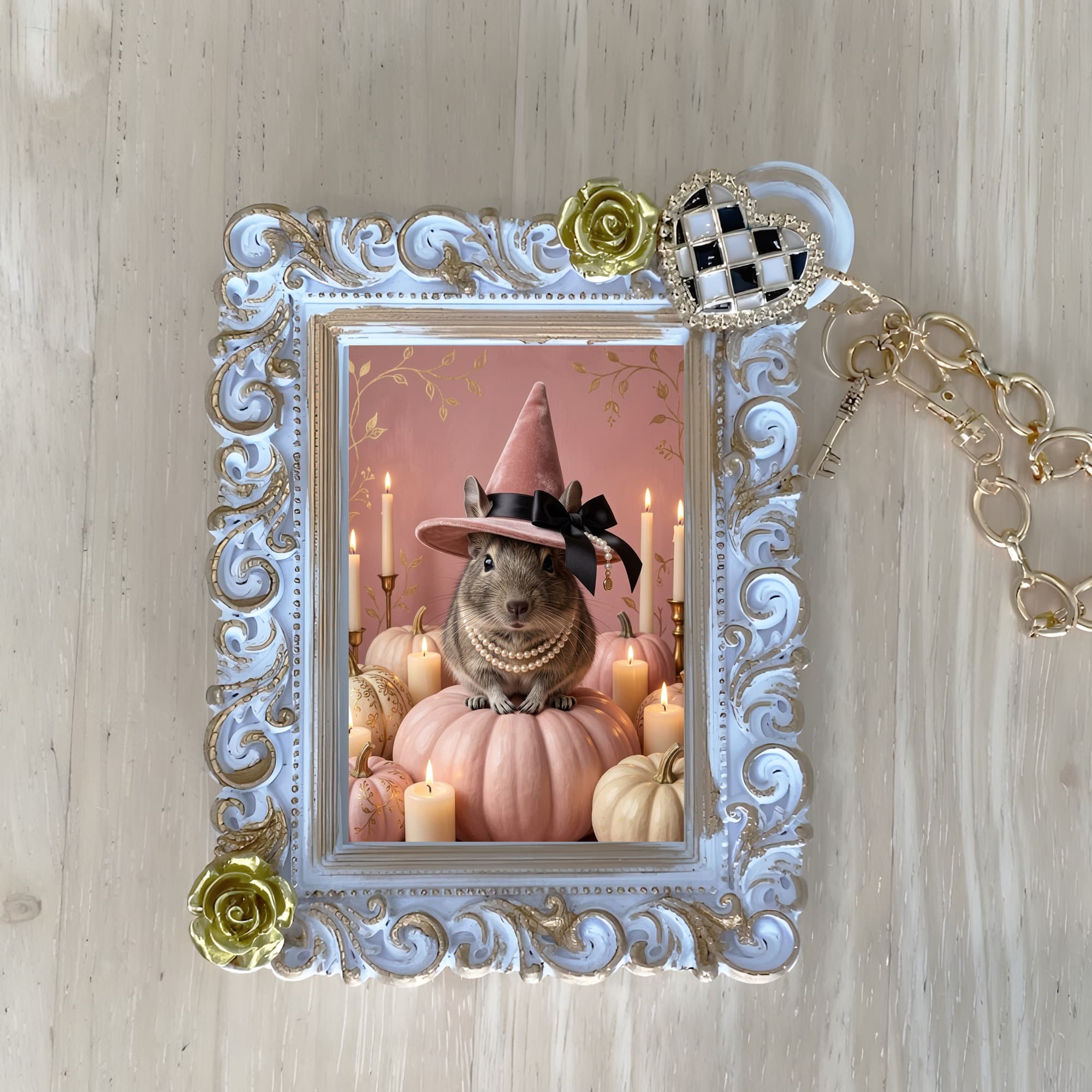 デグーのかぼちゃとキャンドルの油絵風アートハロウィンバッグチャーム(ホワイト)