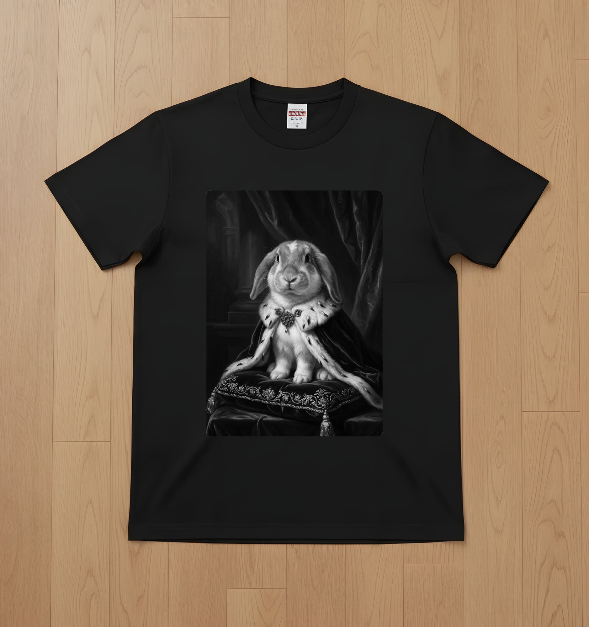 フレンチロップのルネサンス肖像画Tシャツ(ブラック・モノクロプリント・額縁なし)