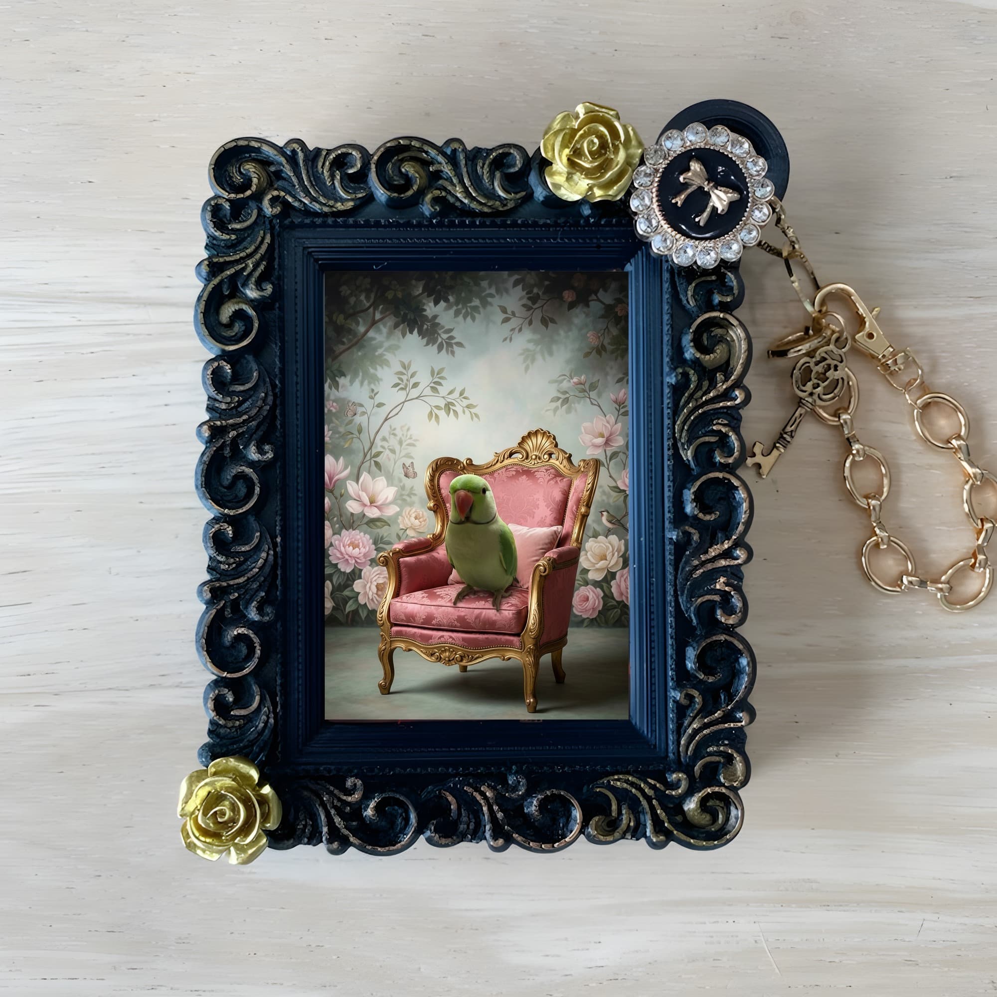 Indian Ringneck Parakeet Shabby Pink Oil-Painting Rococo Bag Charm (Black)